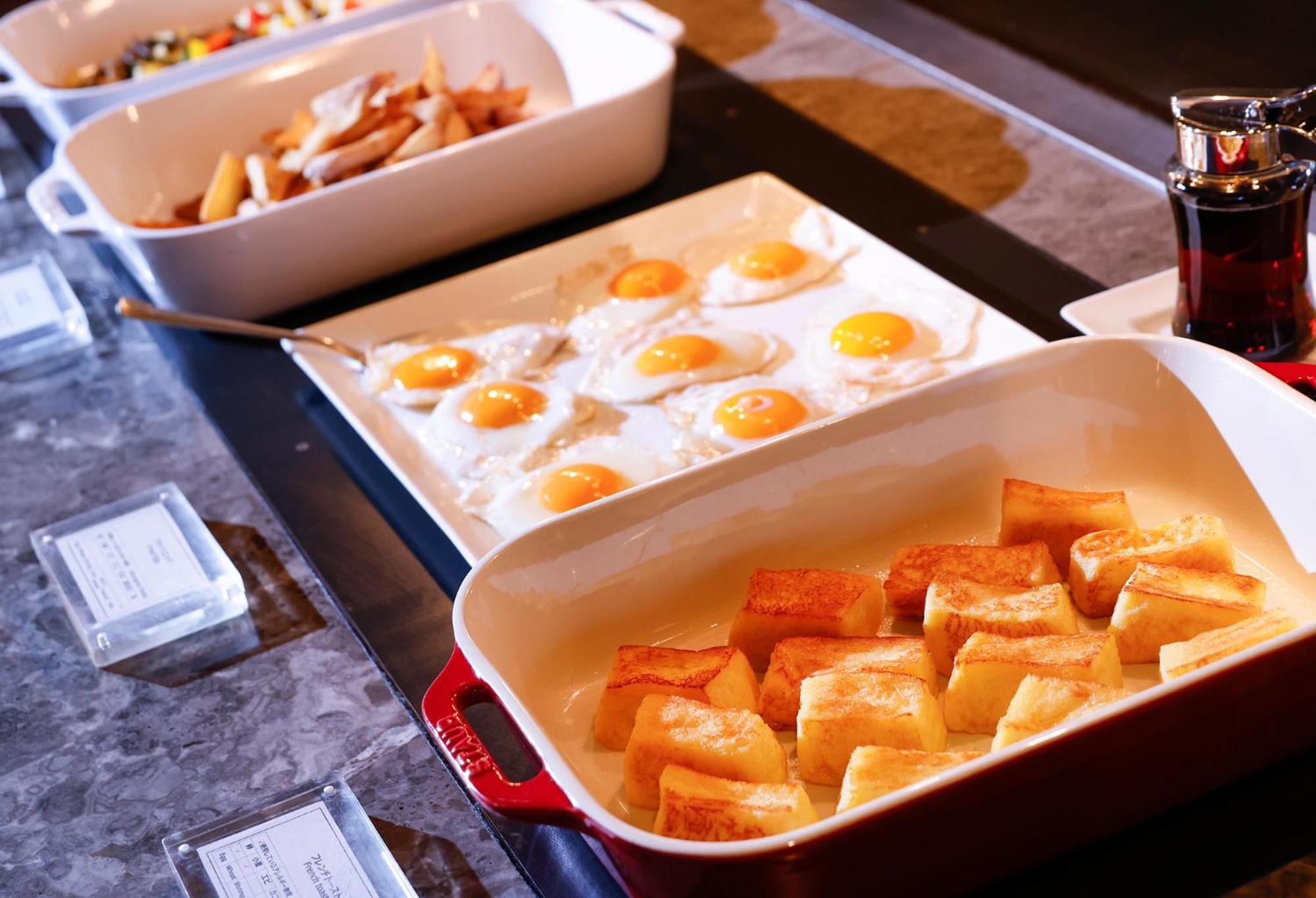 Hotel Okura Fukuoka Fukuoka  Eksteriør billede Casseroles