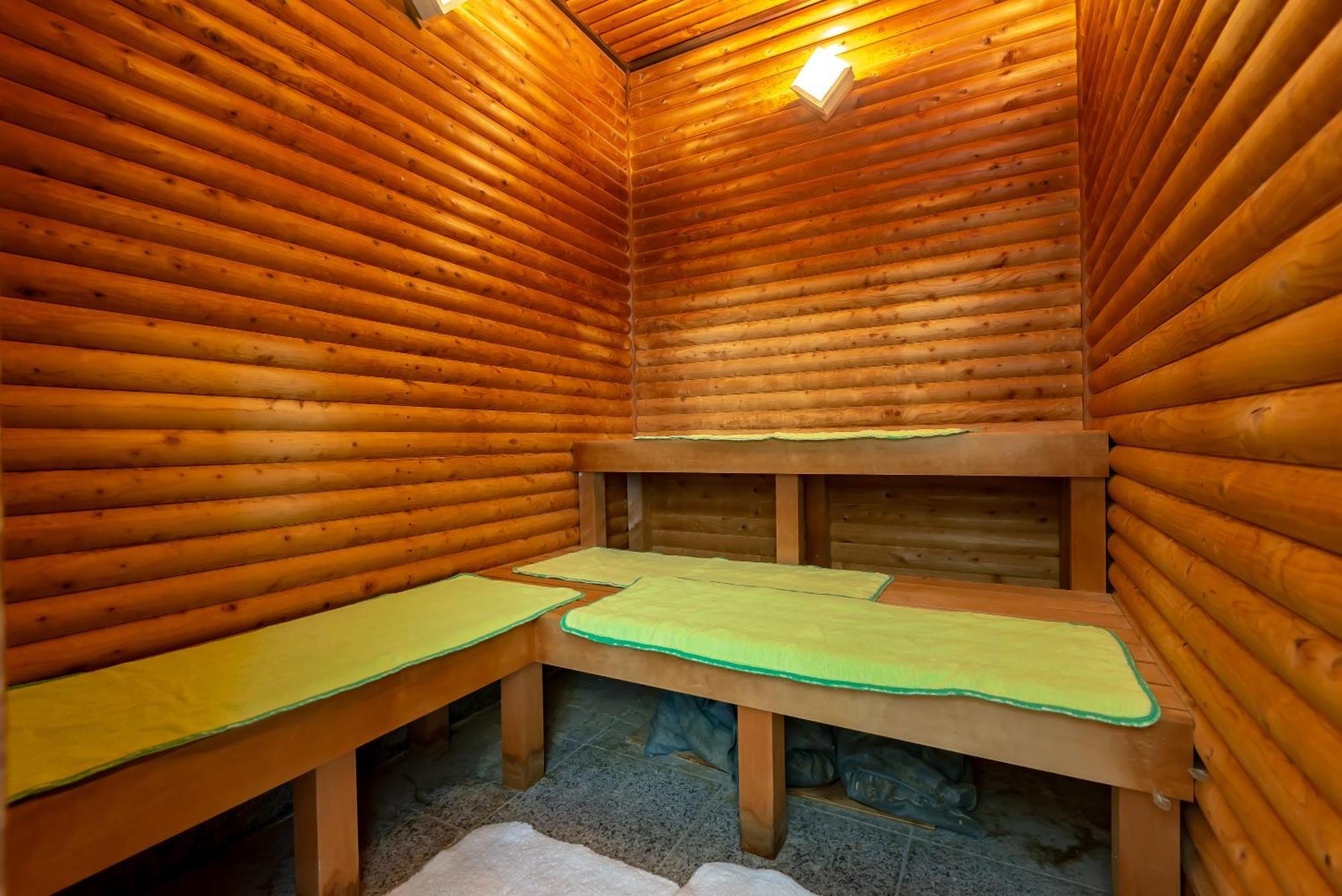 Hotel Okura Fukuoka Fukuoka  Eksteriør billede A traditional Finnish sauna